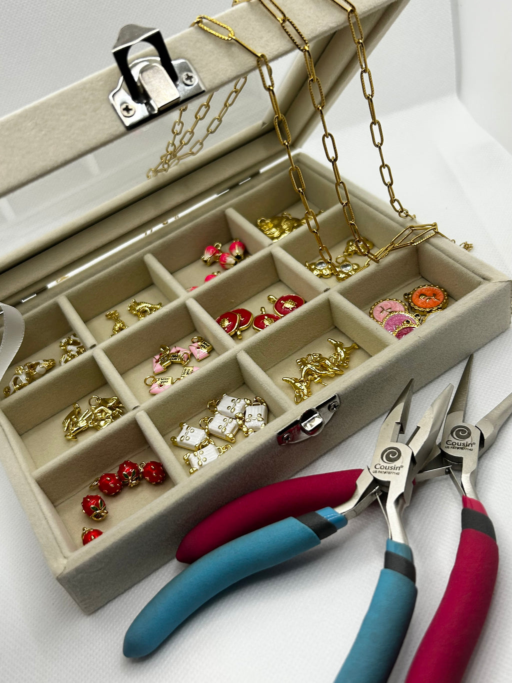 The Ailema Charm Bar Party Box